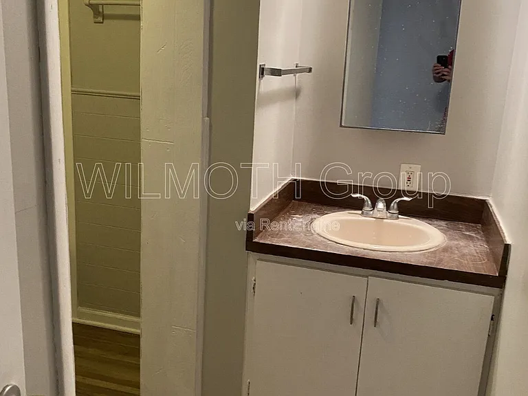 210 Whitlock Ave #B — Photo 10