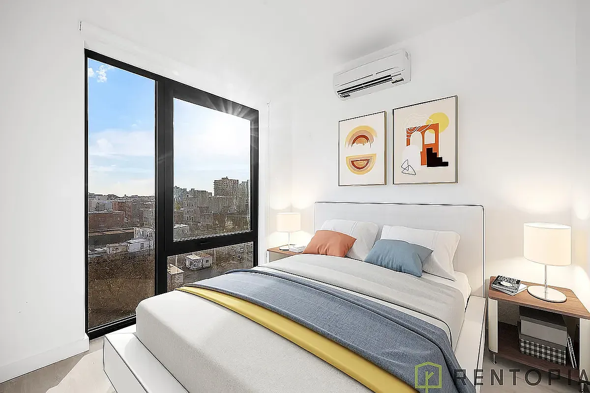 527 Grand Avenue — Photo 4