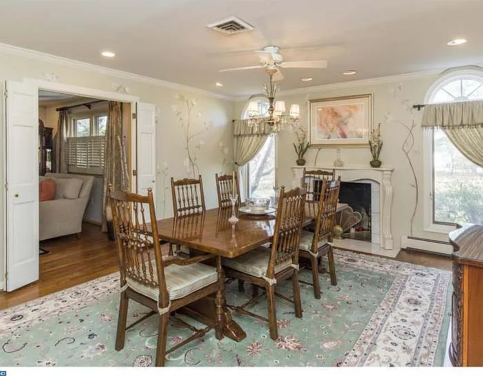 1512 Temple Dr — Photo 12