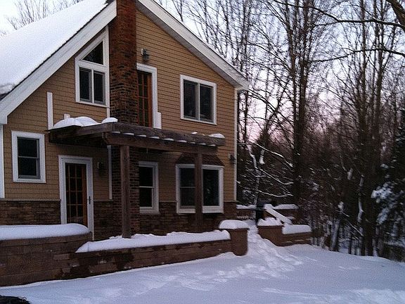 4th image of 790 Lucas Avenue Ext