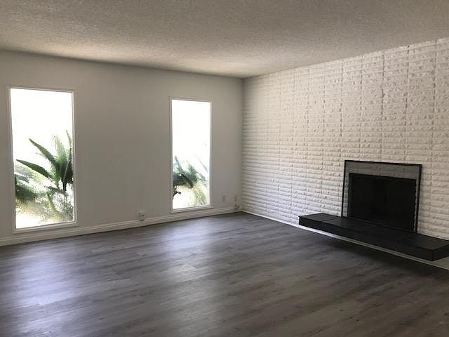 1st image of 3215 Velma Dr