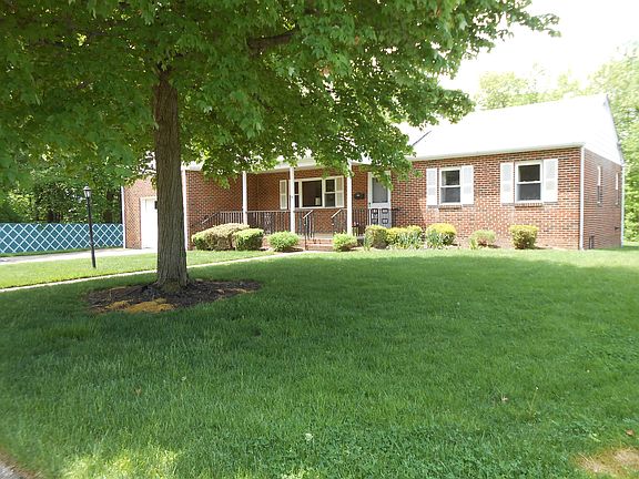 Front Lawn is well maintained