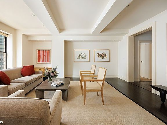 2nd image of 40 E 61st St APT 8A