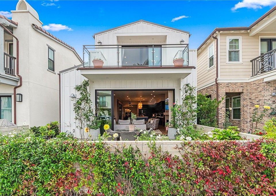 1st image of 15 Marina Way