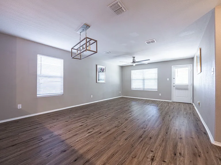 5661 McClelland St — Photo 21