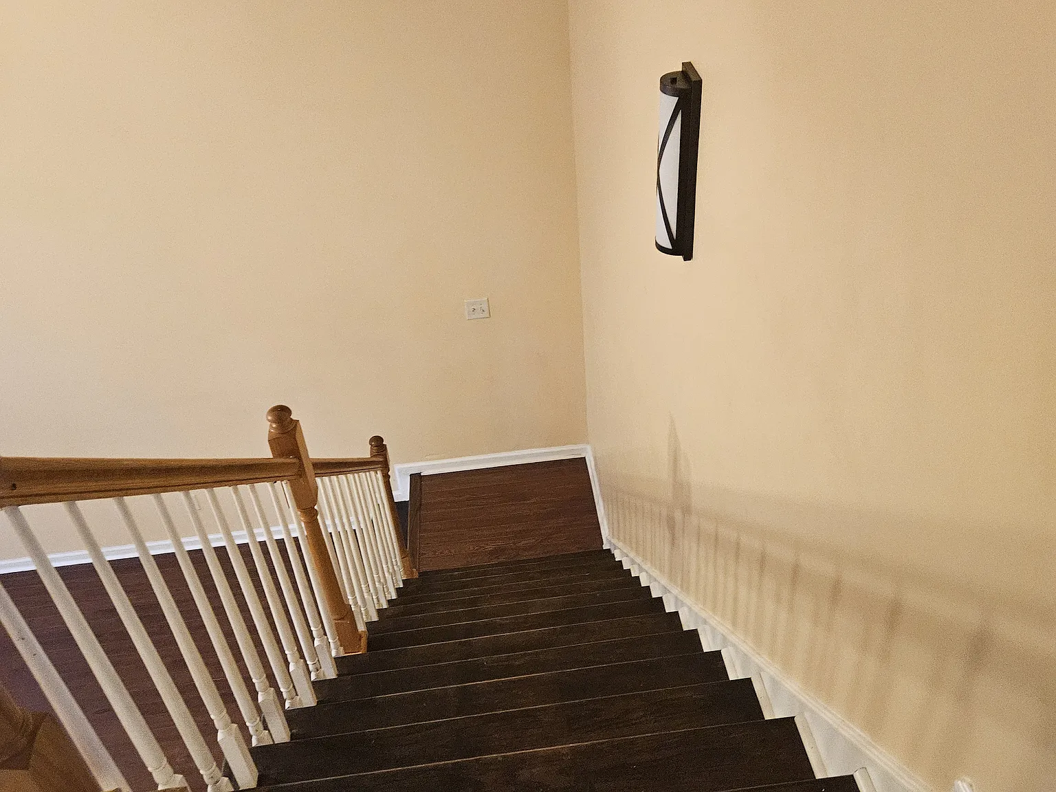 506 Shadowmoore Dr — Photo 3