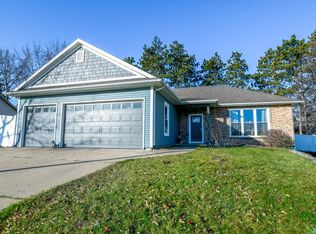618 Evergreen Trl, Portage, WI 53901