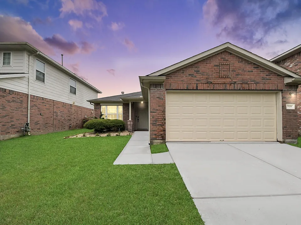 2222 Summit Meadow Dr