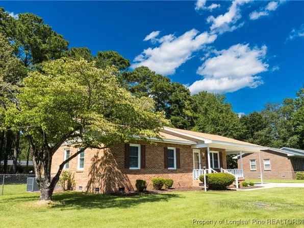 2975 Crystal Ln, Lumberton, NC 28358