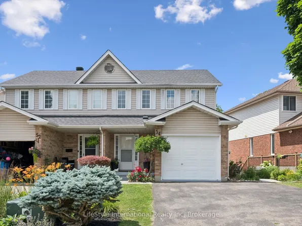 54 Chesterton Ln, Guelph, ON N1E 6S8