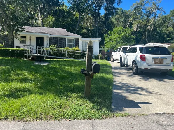 15 Hughes Ave, Savannah, GA 31406