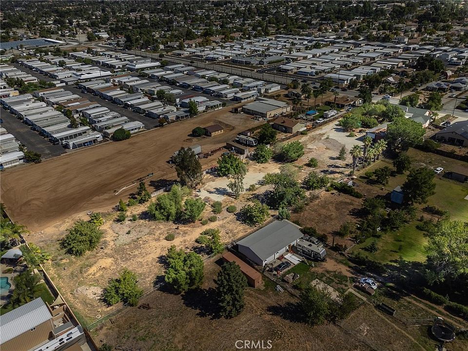 1020 California St, Calimesa, CA 92320 Zillow