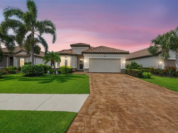 13202 Prima Dr, Bradenton, FL 34211