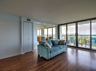 6701 S Crandon Ave APT 15A, Chicago, IL 60649