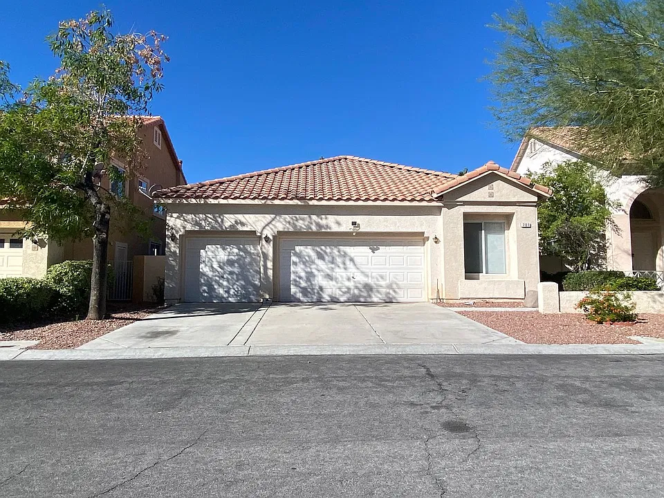701 Lexington Cross Dr