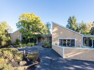 824 Carter Acres Ln, Martinez, CA 94553