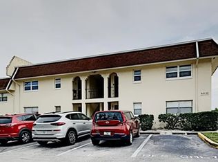 320 W San Sebastian Ct UNIT 320, Altamonte Springs, FL 32714