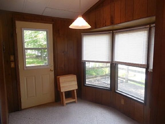 2nd image of 12003 E Gregg Blvd