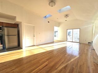 218 Danforth Ave Floor 2, Jersey City, NJ 07305