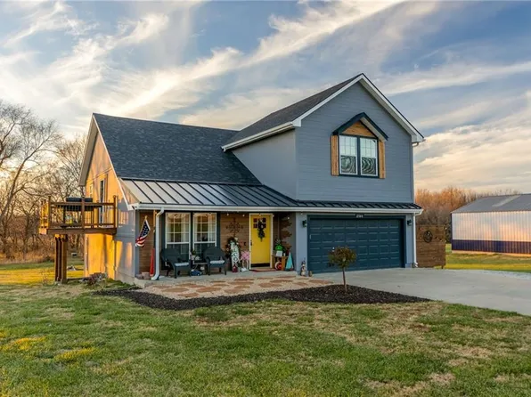 25818 S State Route K, Harrisonville, MO 64701