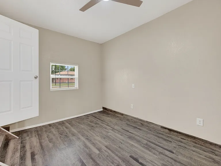 3208 N Roff Ave — Photo 14