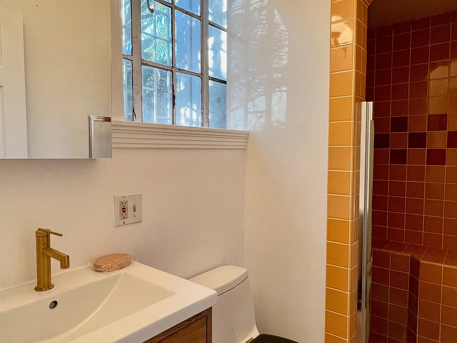 Studio, 450 sqft, $1,650 — Photo 4
