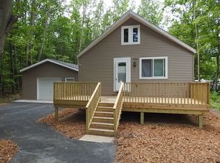 495 N Spencer Rd, Mears, MI 49436