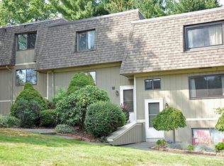 57 Suffield Meadow Dr, Suffield, CT 06078