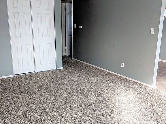 3rd image of 3356 Heatherton Dr APT 5