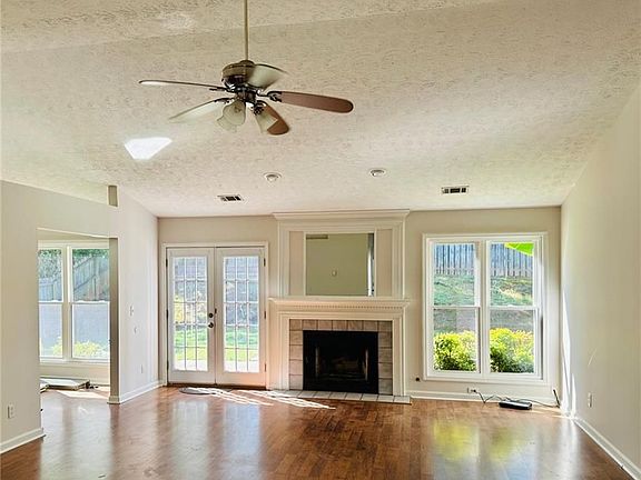 4th image of 5045 Timberbridge Ln