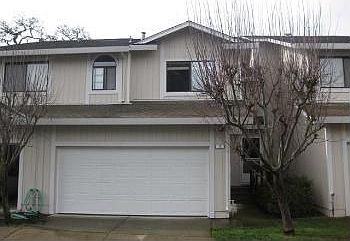 1st image of 13 Cedarwood Ln
