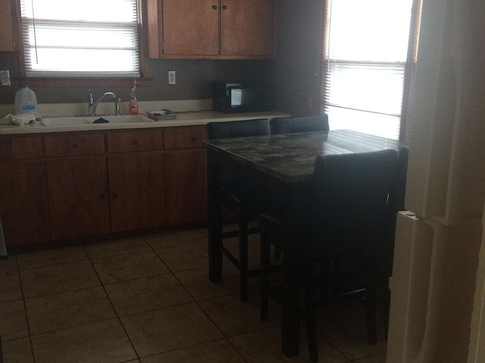 101 S Ames St, Cabery, IL 60919 Zillow