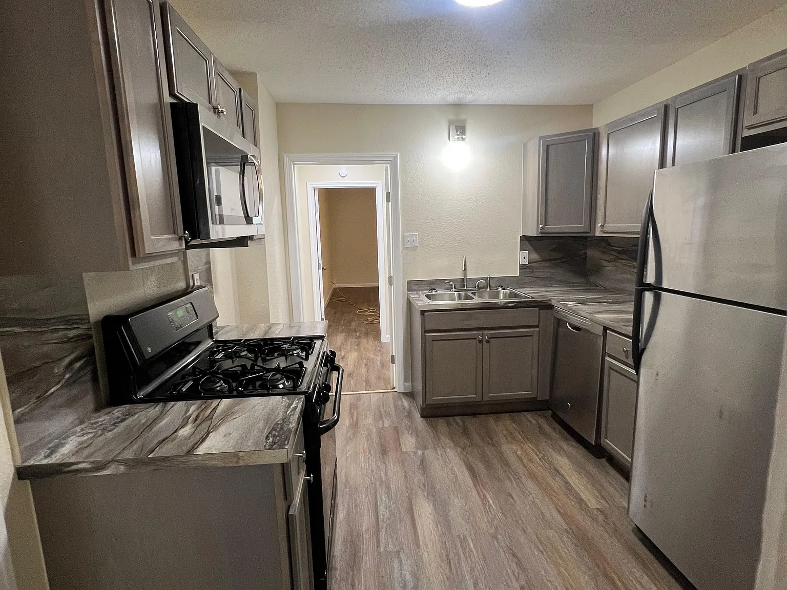 1108 Williamson Drive - . — Photo 4