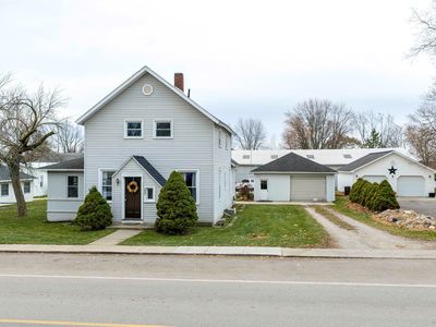 3033 W Beal City Rd, Weidman, MI, 48893