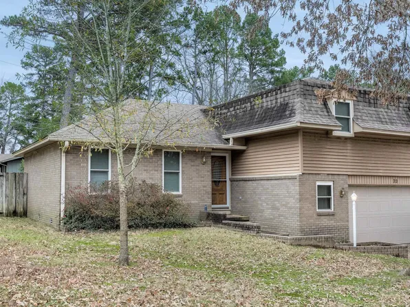33 Colony Rd, Little Rock, AR 72227