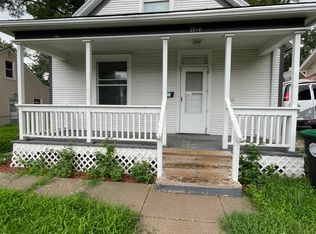 2814 S 33rd St, Omaha, NE 68105