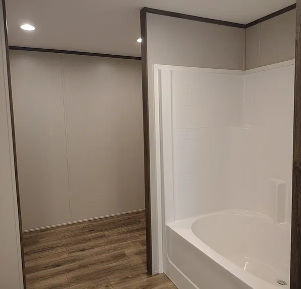 67 Poole Cir — Photo 5