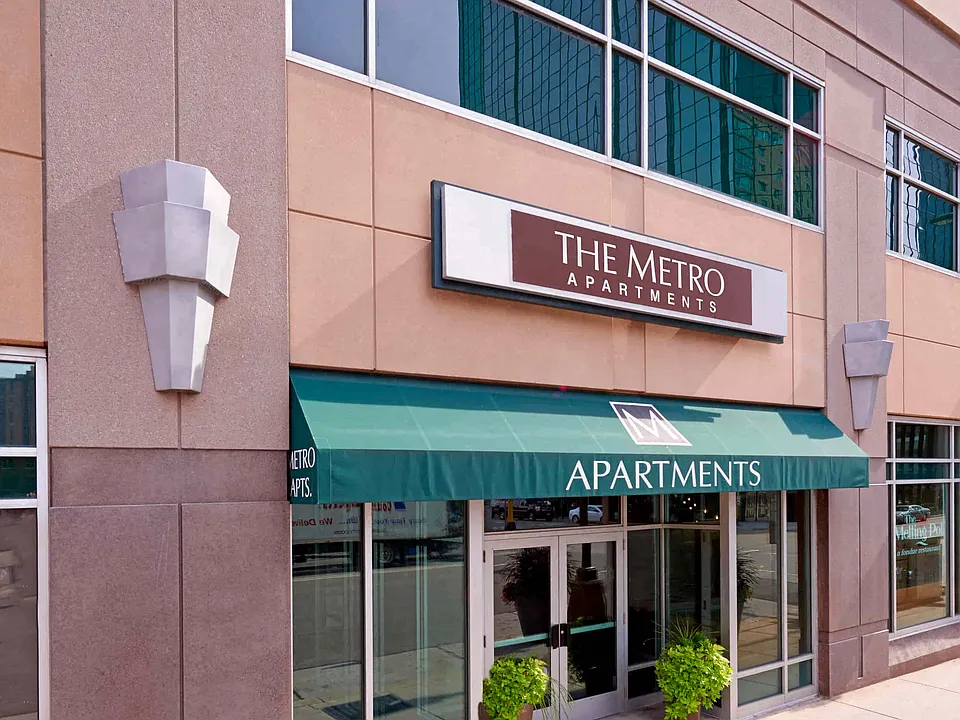 The Metro Apartments