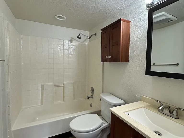 809 Willard Ave — Photo 11