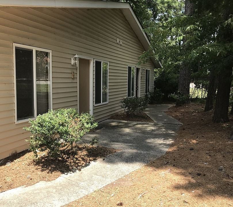 1st image of 2120 Peppertree St APT D