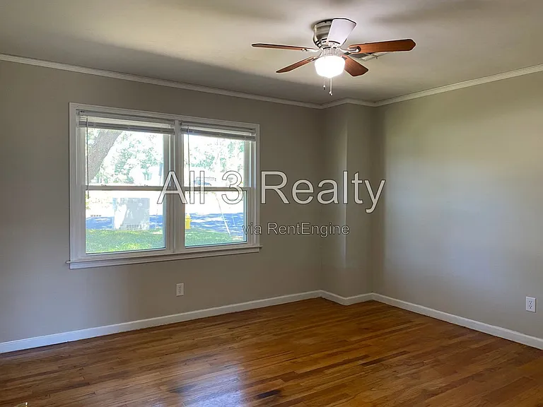 3012 Lansdowne Dr — Photo 22