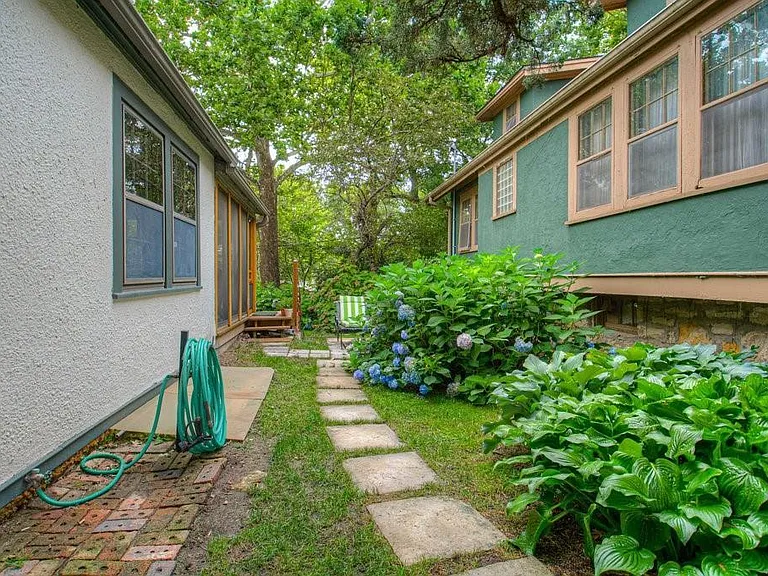 5609 Kenwood Ave — Photo 17
