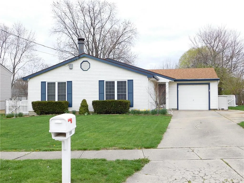 1358 Forester Dr photo 1