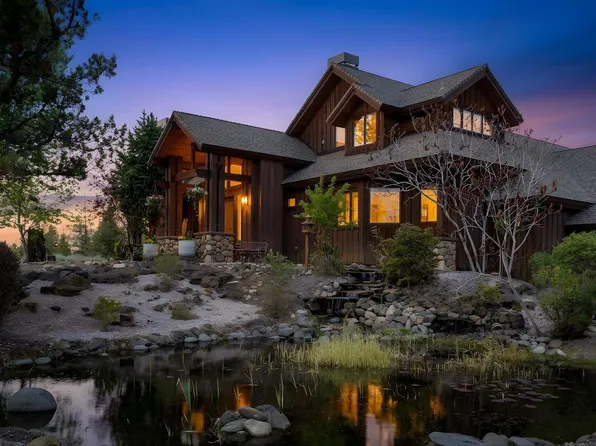 64155 Hunnell Rd, Bend, OR 97703