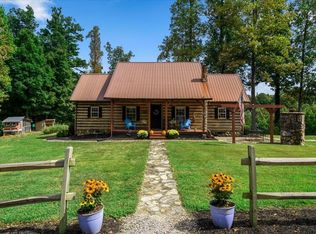9653 McKee Rd, Irvine, KY 40336