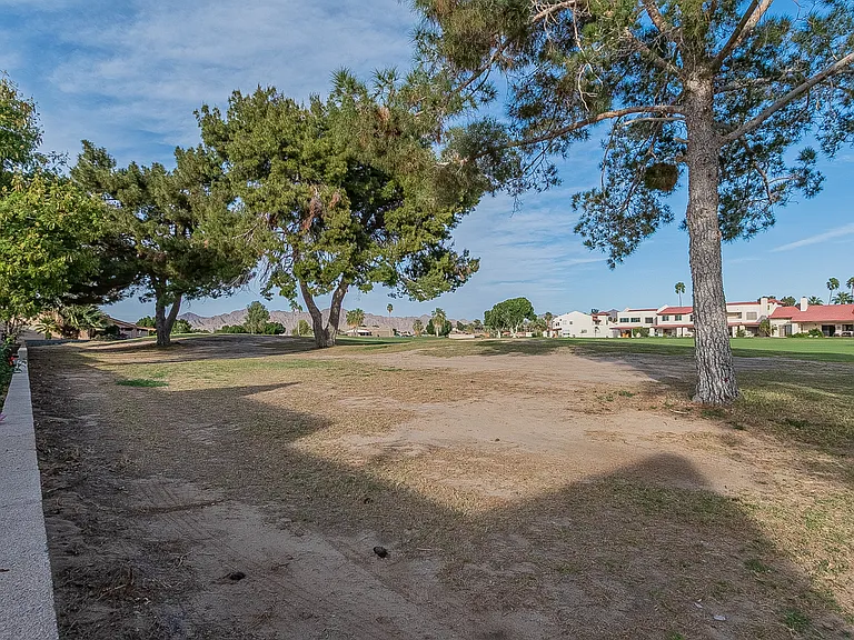 10637 S Calle Raquel — Photo 31