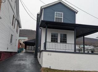 312 Center St, Lykens, PA 17048