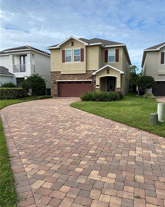 1st image of 561 Lasso Dr