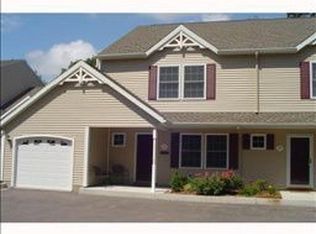 18 Fountain Dr, Westerly, RI 02891