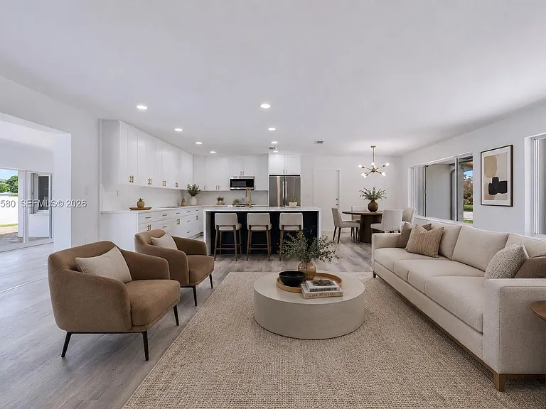 6250 SW 62nd Pl — Photo 3